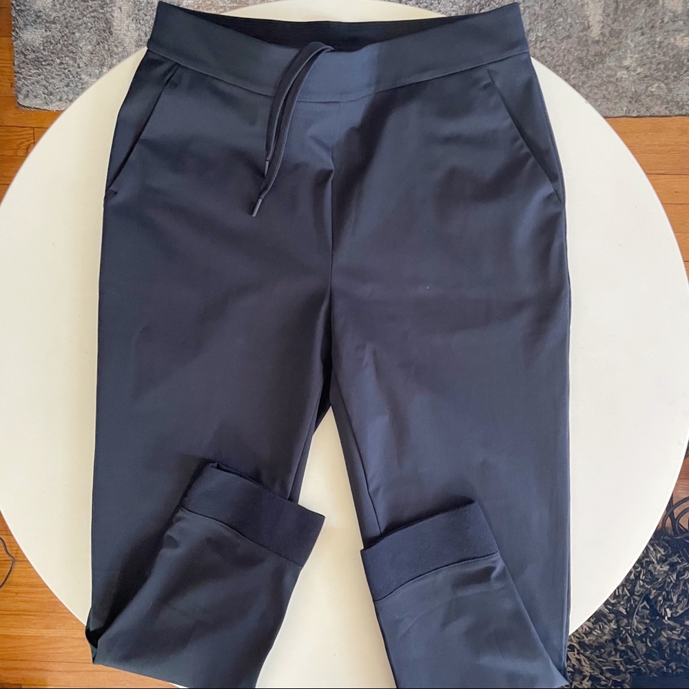 Ministry of Supply Kinetic Pull-On Pant Size 8 Relaxed Fit